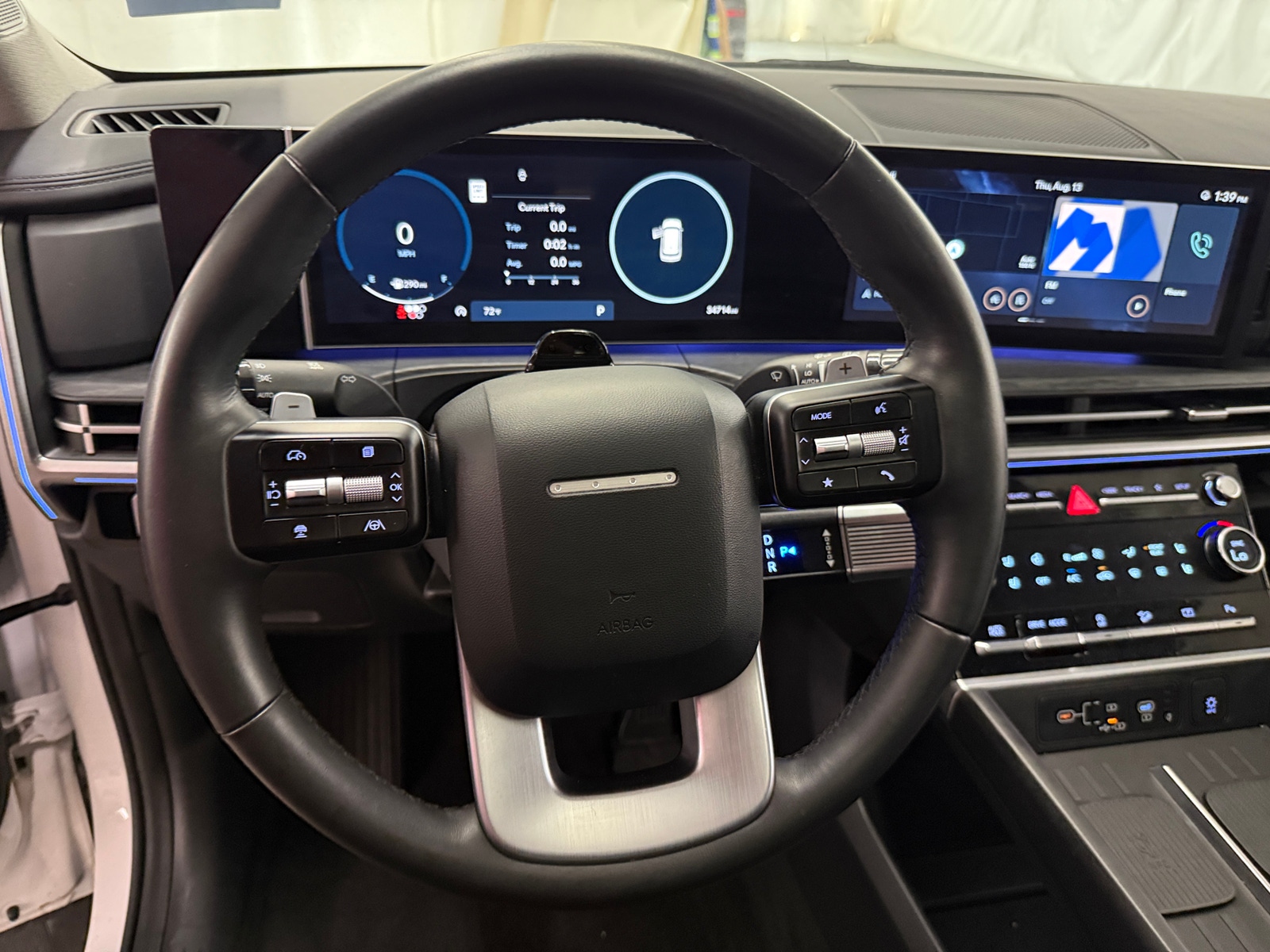 Thumbnail: 2025 Hyundai Santa Fe - 4