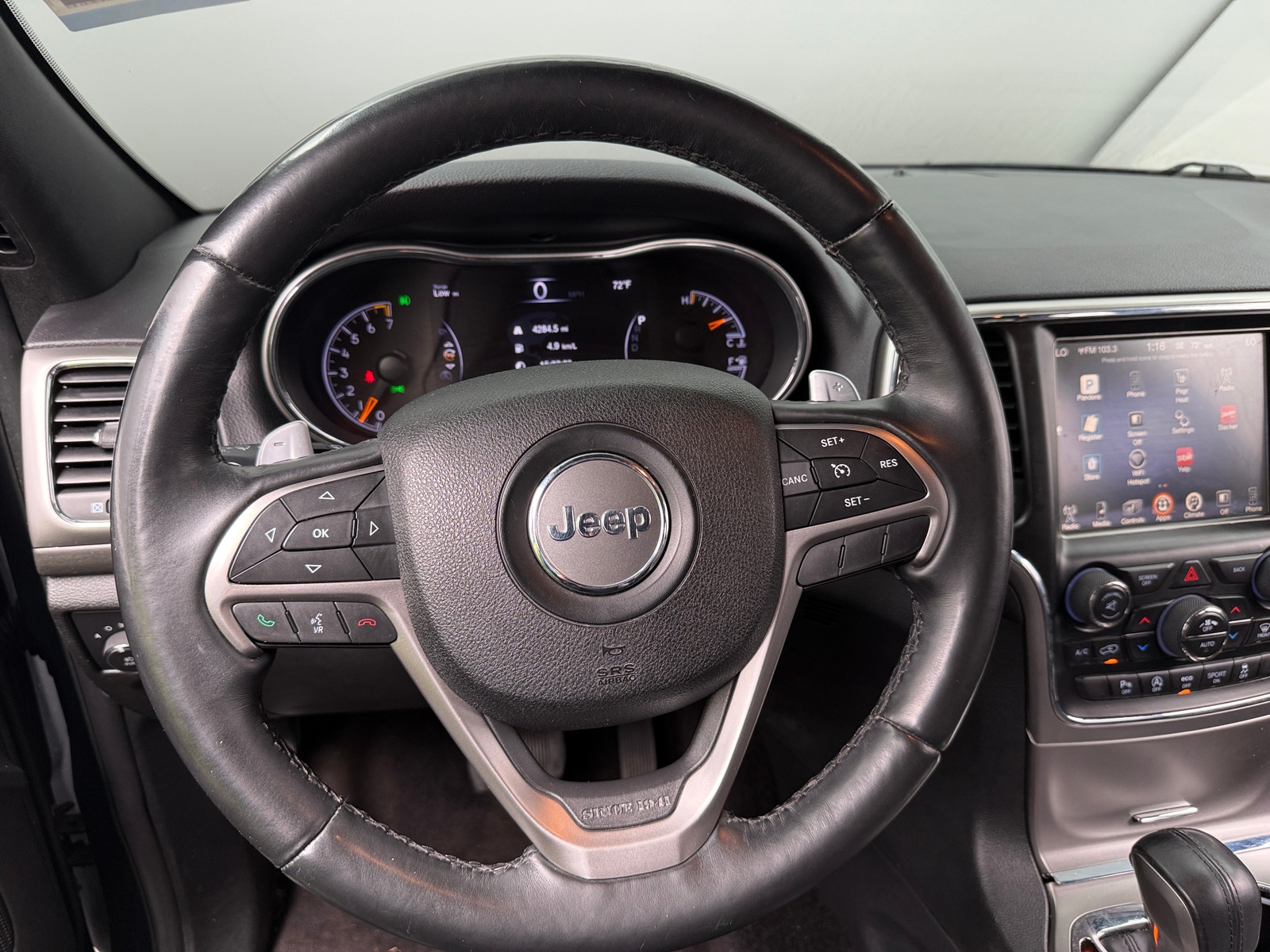 Thumbnail: 2017 Jeep Grand Cherokee - 4