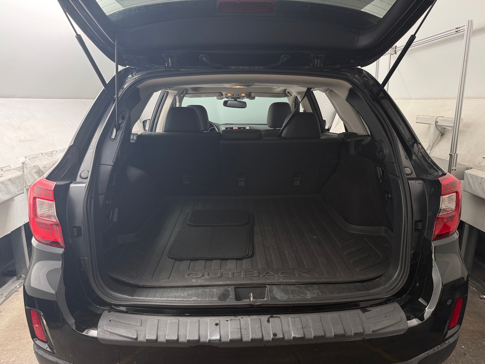 Thumbnail: 2016 Subaru Outback - 6