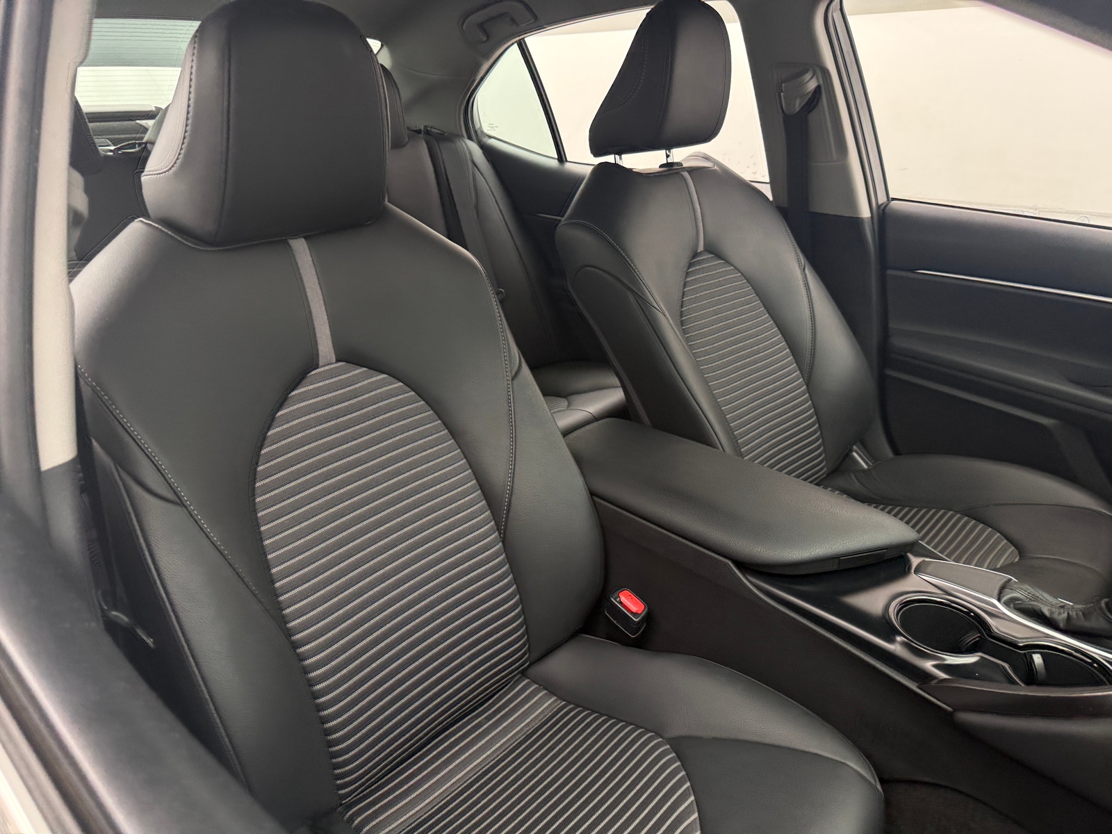Thumbnail: 2018 Toyota Camry - 2