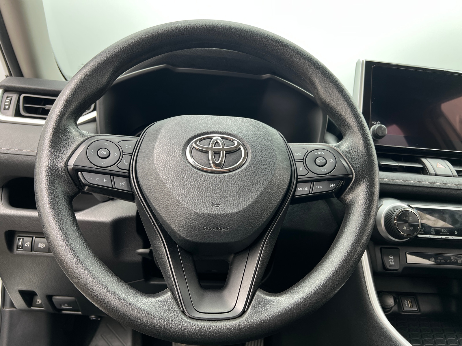 Thumbnail: 2024 Toyota RAV4 - 5