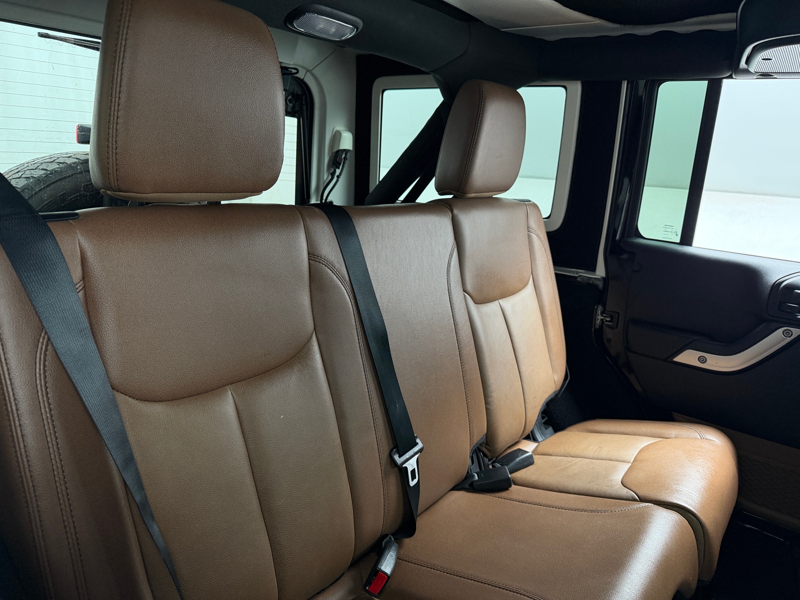 Thumbnail: 2016 Jeep Wrangler - 5