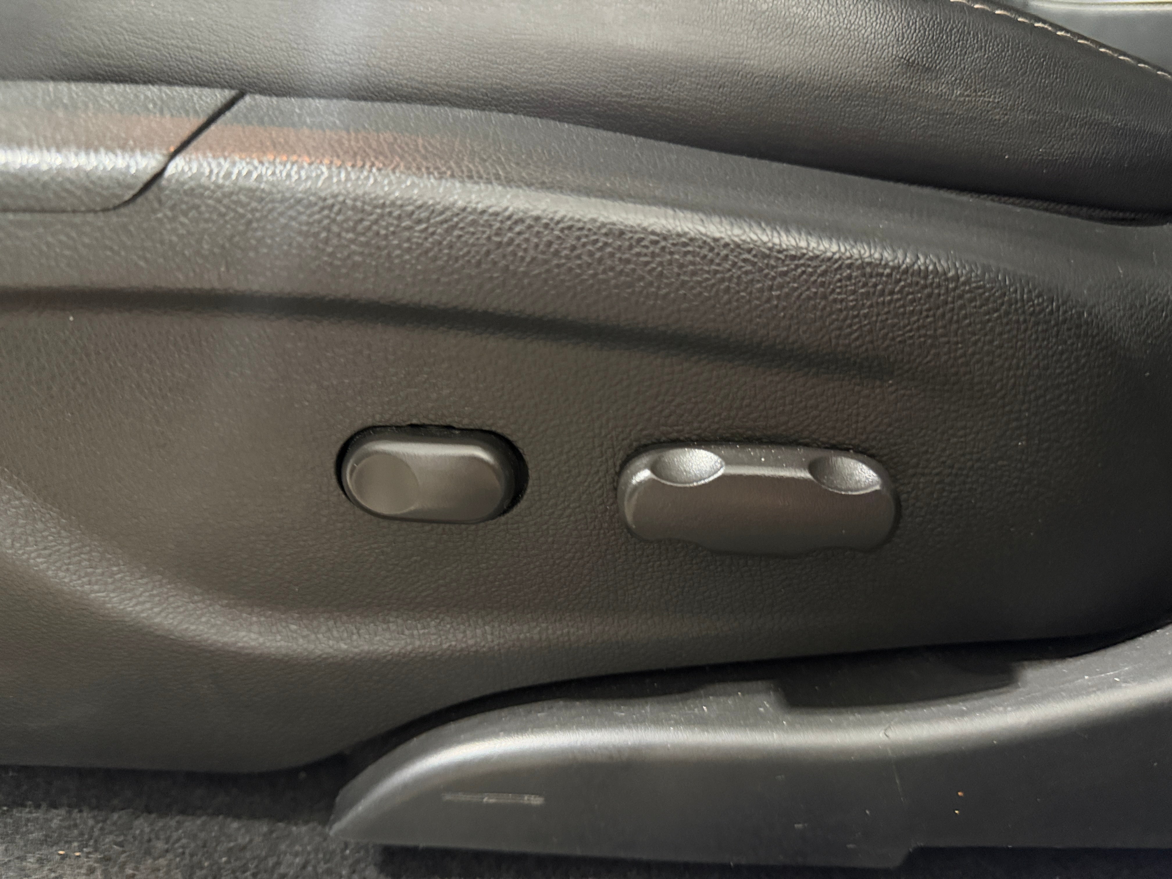 2016 Buick Encore Base - Photo 2
