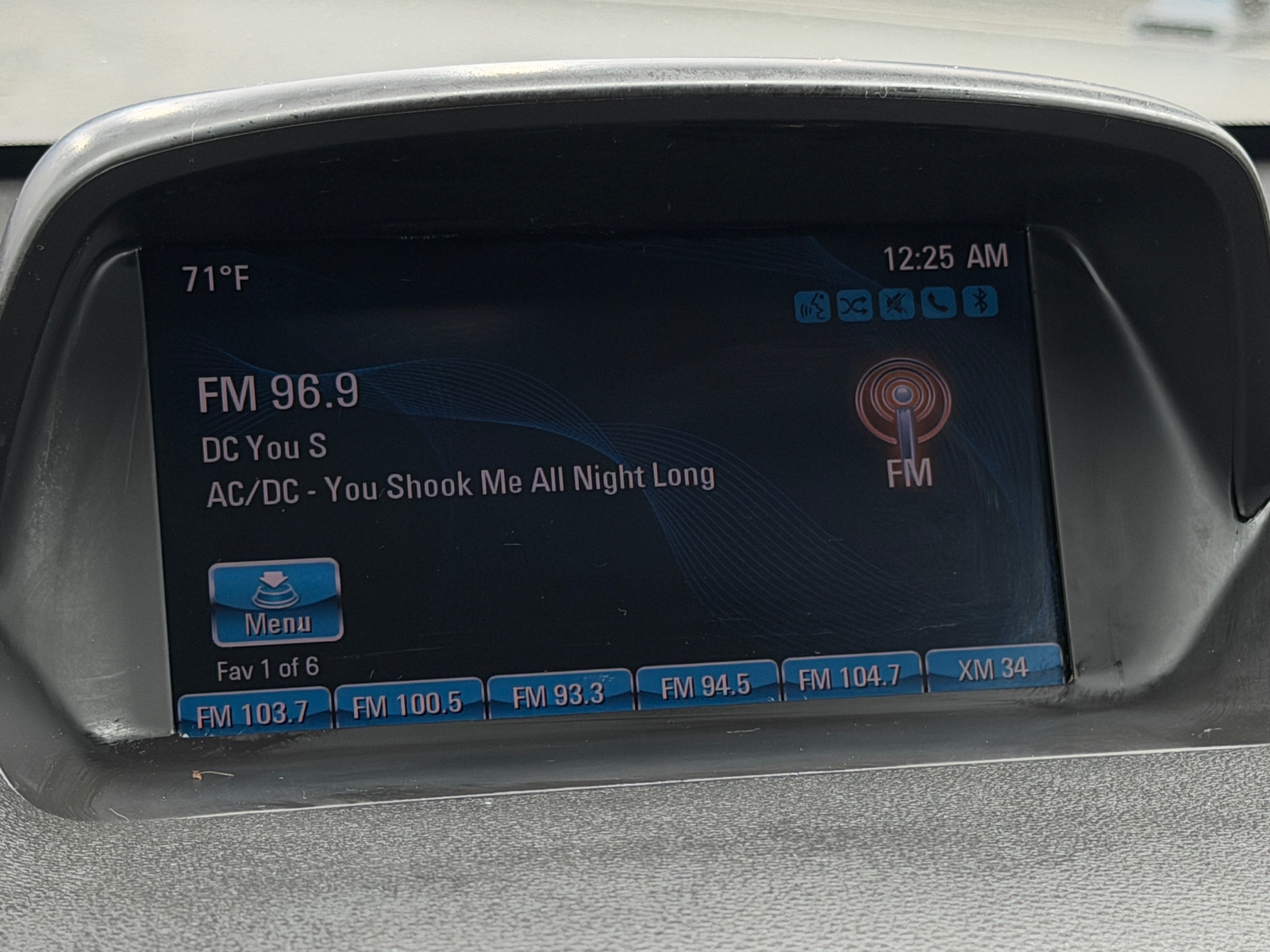 Thumbnail: 2016 Buick Encore - 3