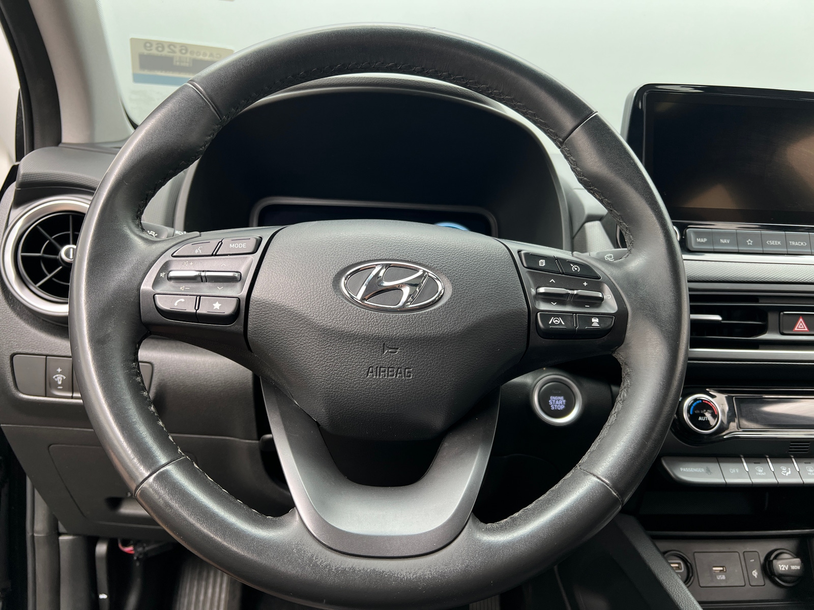 Thumbnail: 2022 Hyundai Kona - 4