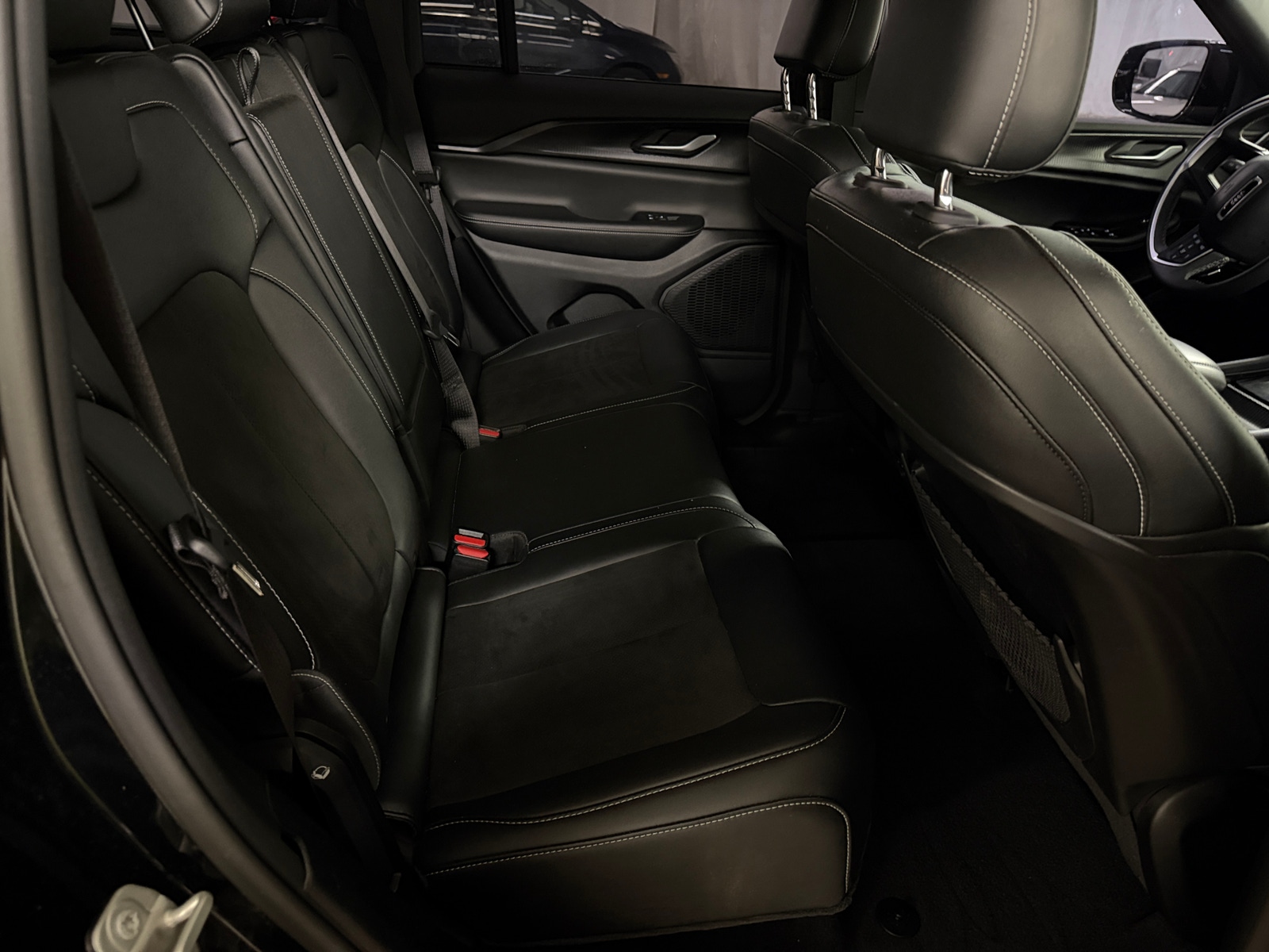 Thumbnail: 2023 Jeep Grand Cherokee - 5