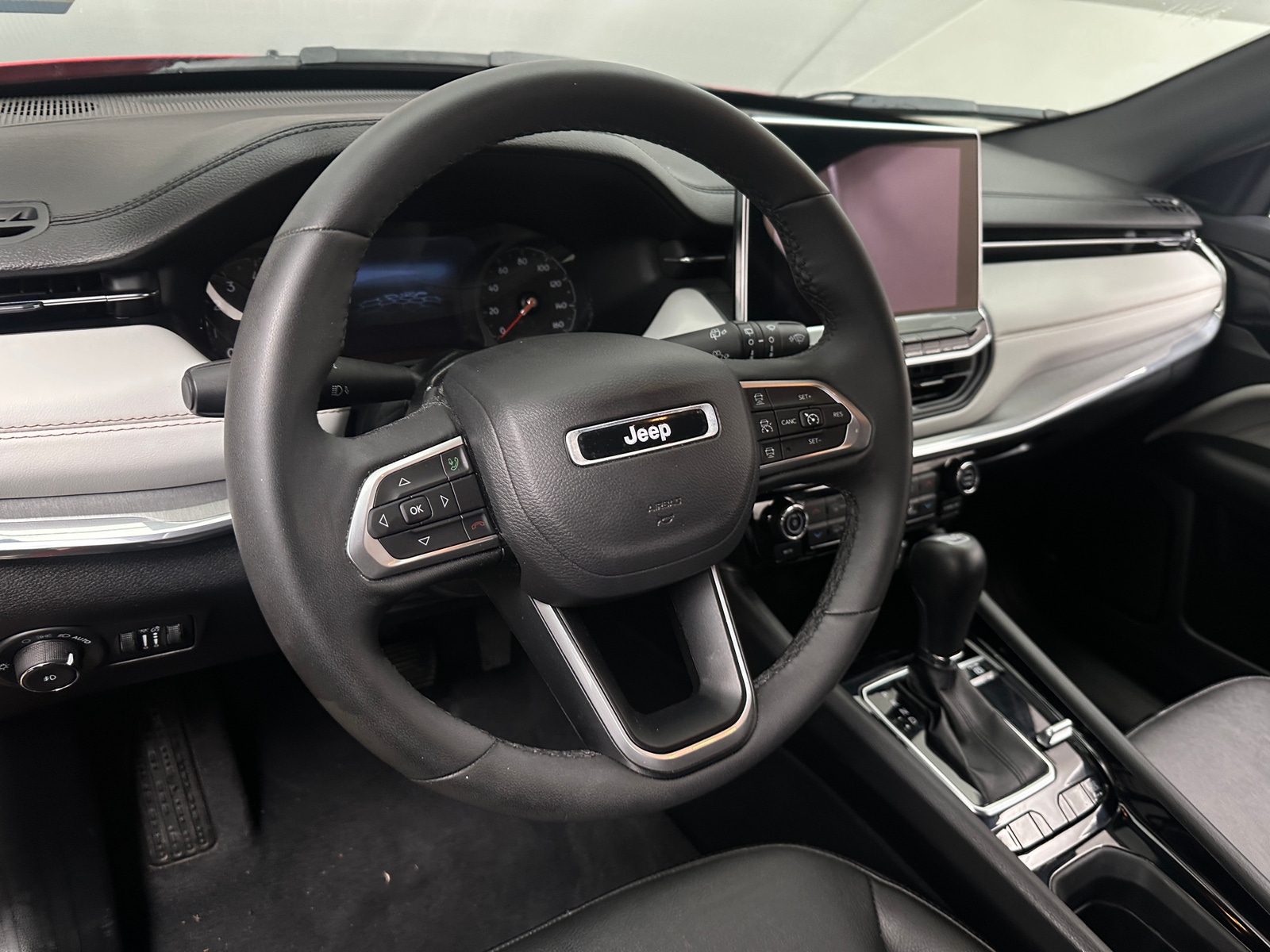 Thumbnail: 2023 Jeep Compass - 4