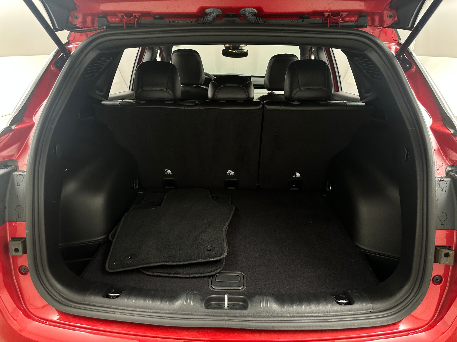 Thumbnail: 2023 Jeep Compass - 6