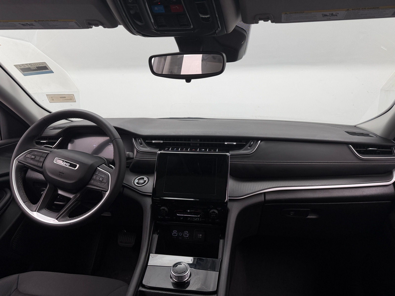Thumbnail: 2024 Jeep Grand Cherokee - 3