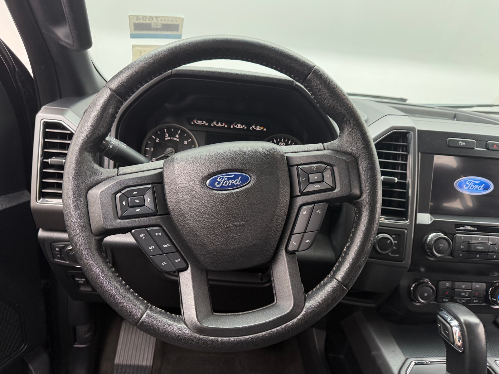 Thumbnail: 2019 Ford Econoline - 5