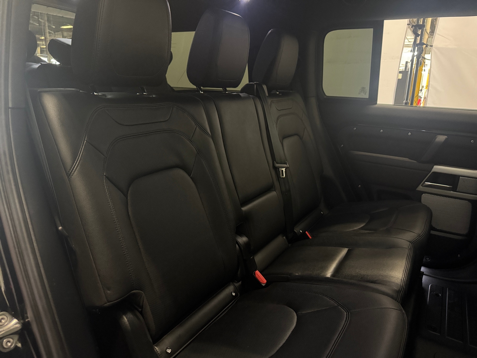 Thumbnail: 2024 Land Rover Defender - 6
