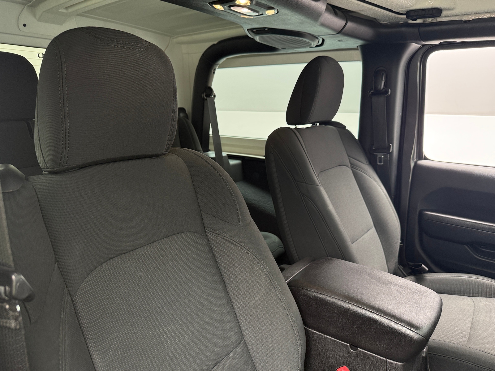 Thumbnail: 2019 Jeep Wrangler - 2