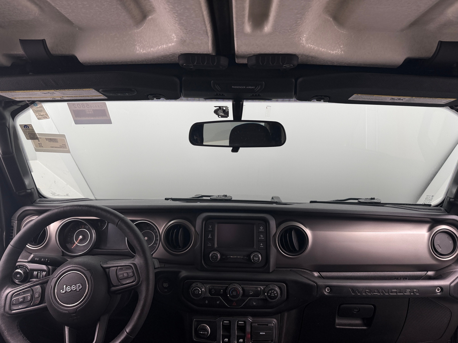 Thumbnail: 2019 Jeep Wrangler - 3