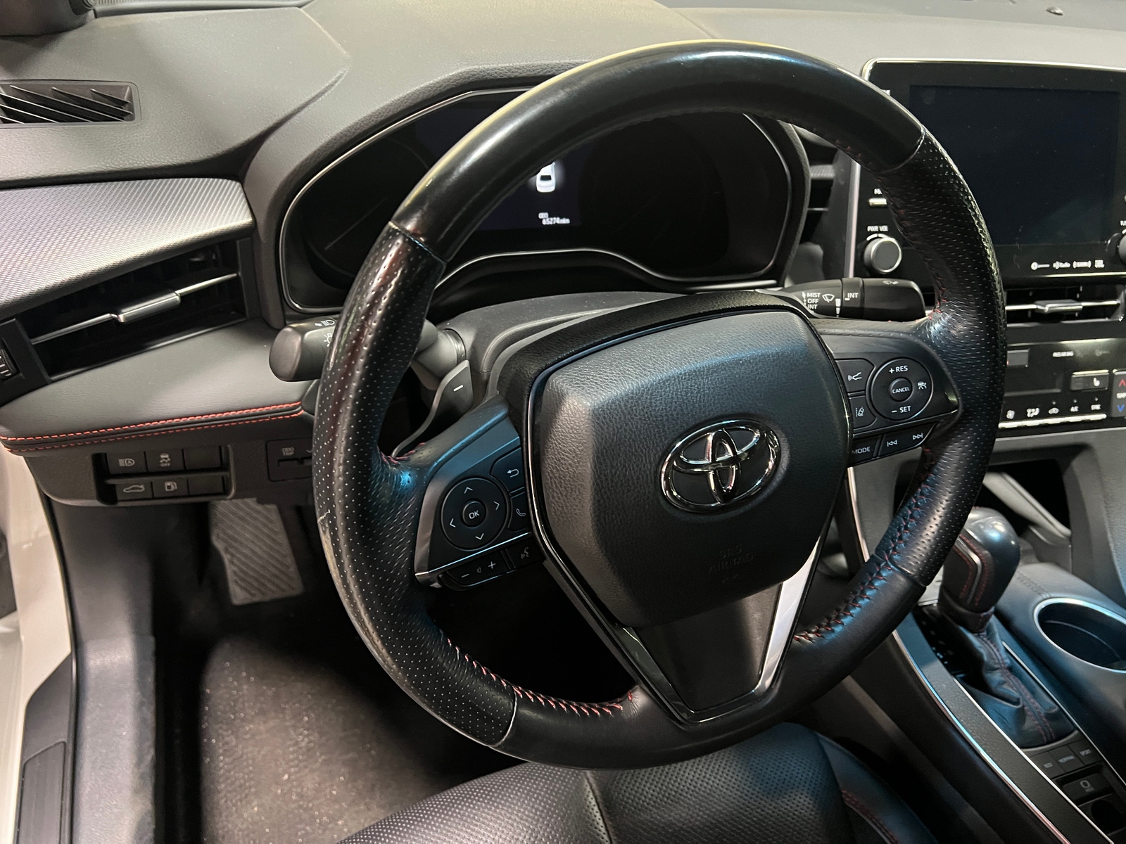 Thumbnail: 2021 Toyota Avalon - 4