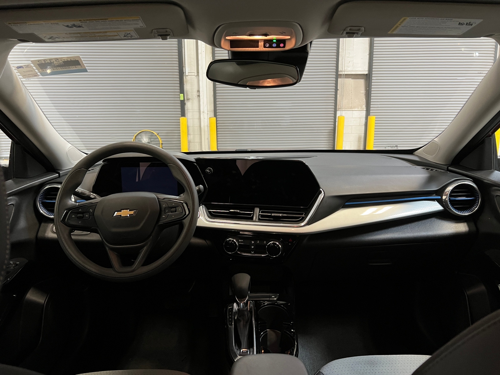 Thumbnail: 2025 Chevrolet Trax - 2