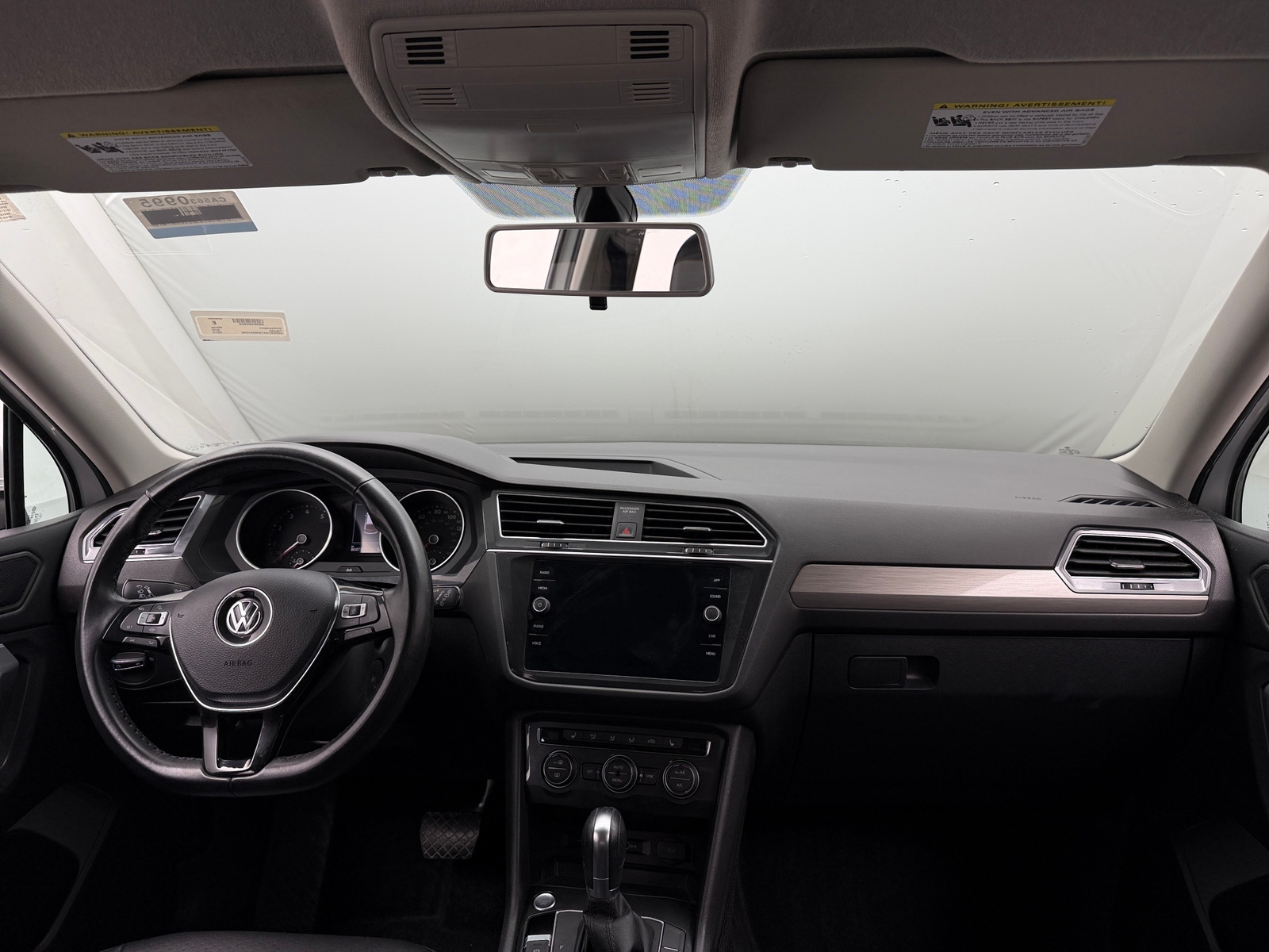 Thumbnail: 2019 Volkswagen Tiguan - 3