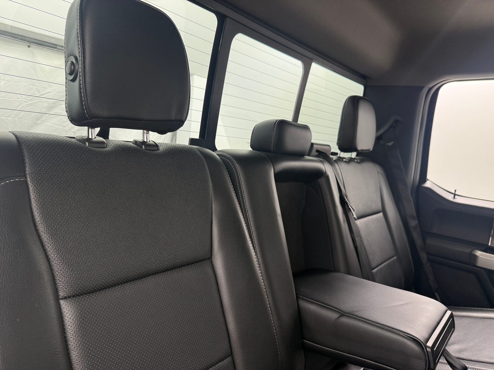 Thumbnail: 2017 Ford Econoline - 5