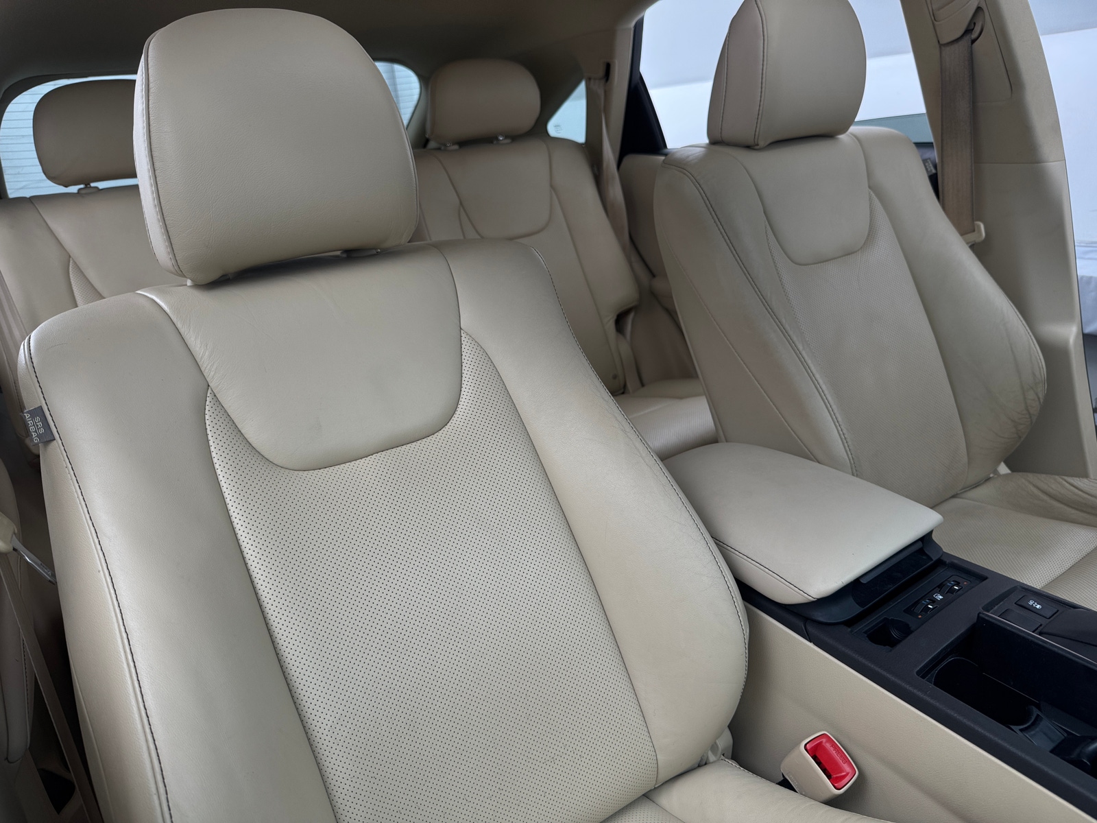 Thumbnail: 2014 Lexus RX - 2