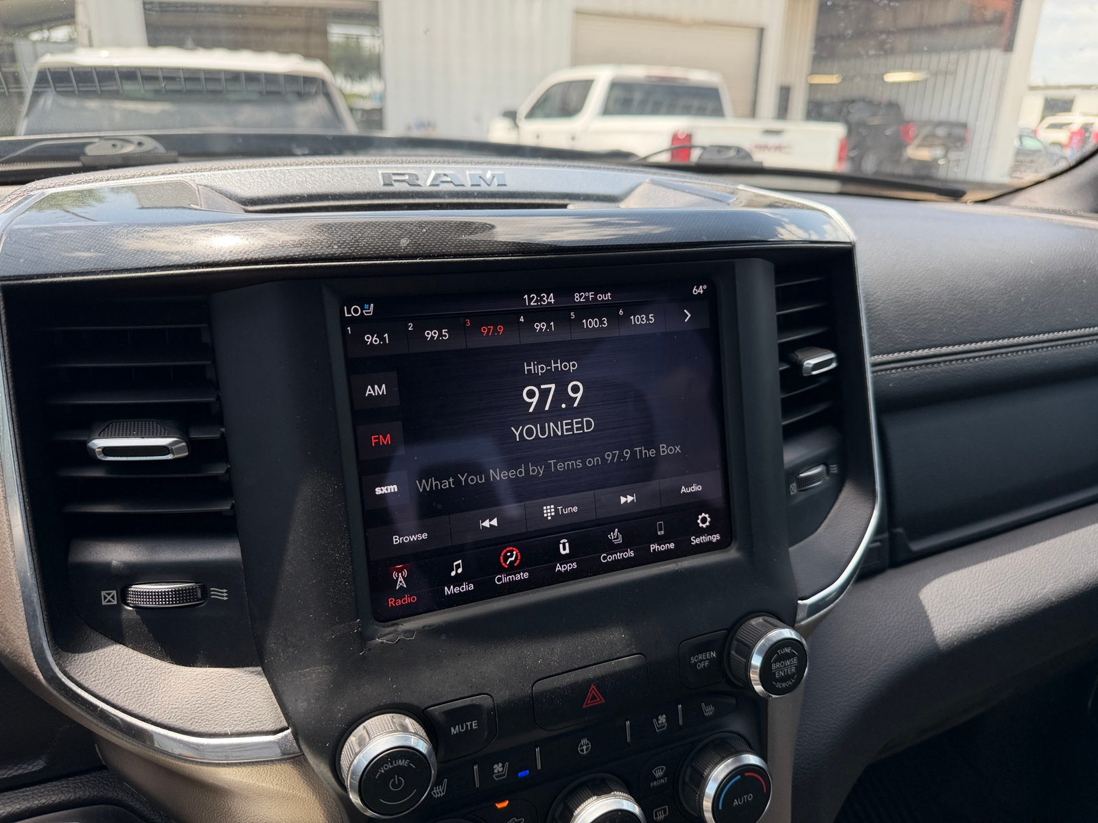 Thumbnail: 2019 RAM 1500 - 3