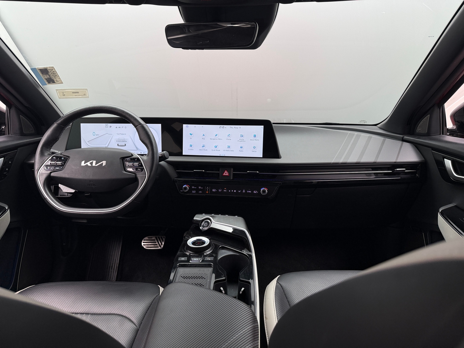 Thumbnail: 2023 Kia EV6 - 2