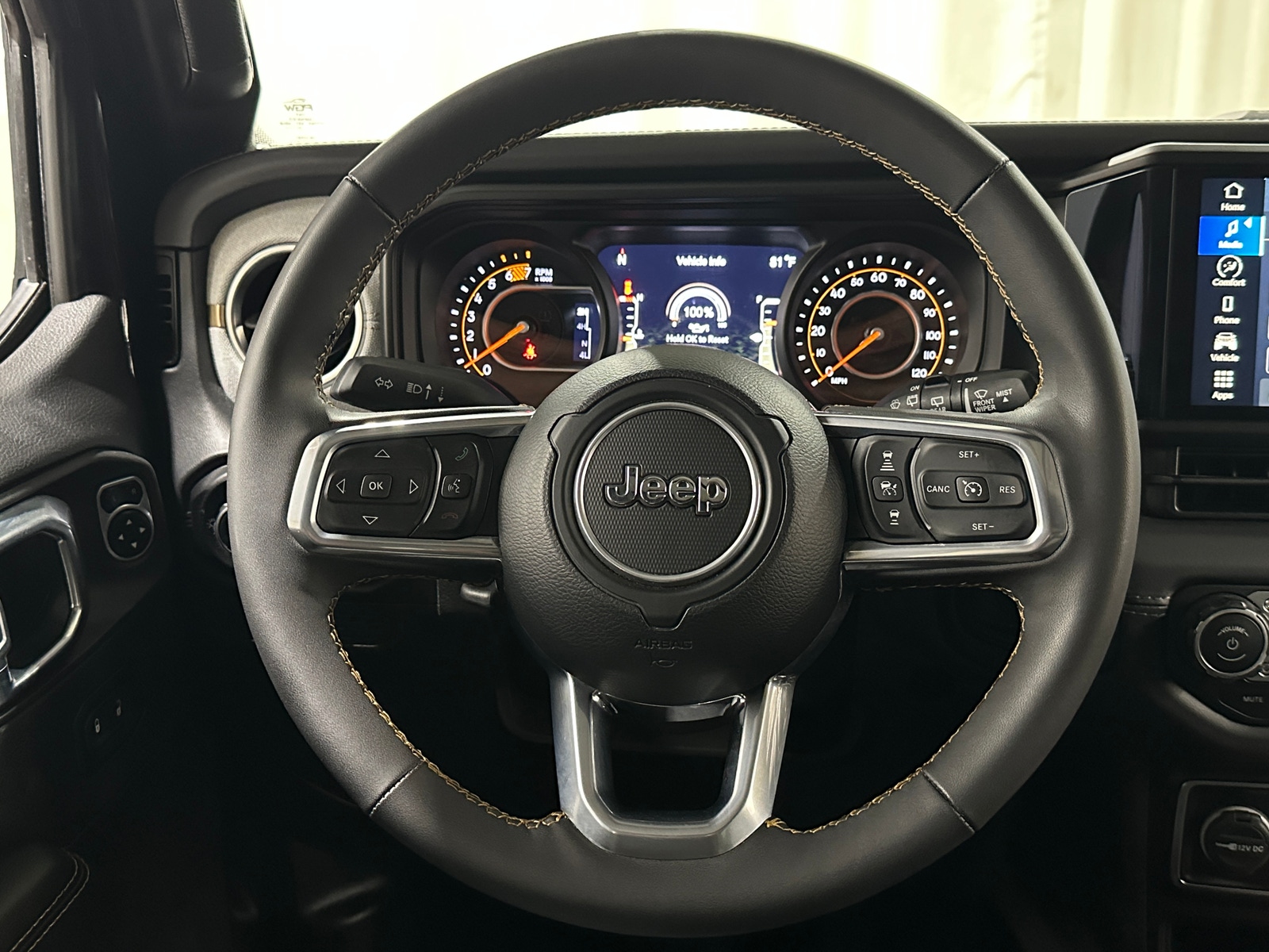 Thumbnail: 2024 Jeep Wrangler - 5