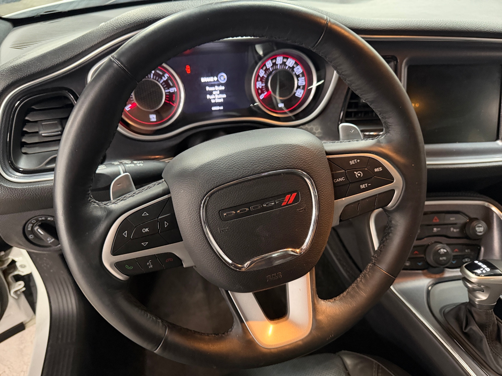 Thumbnail: 2015 Dodge Challenger - 3