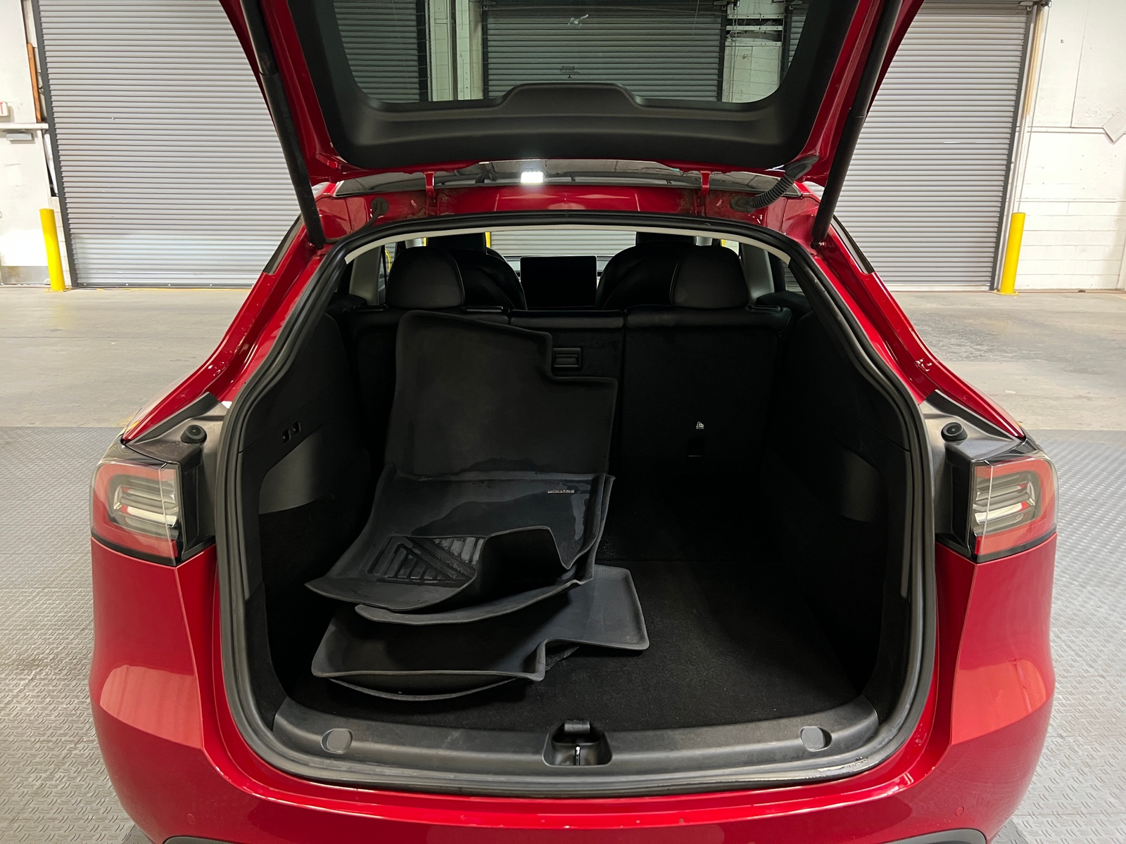 Thumbnail: 2022 Tesla Model Y - 6