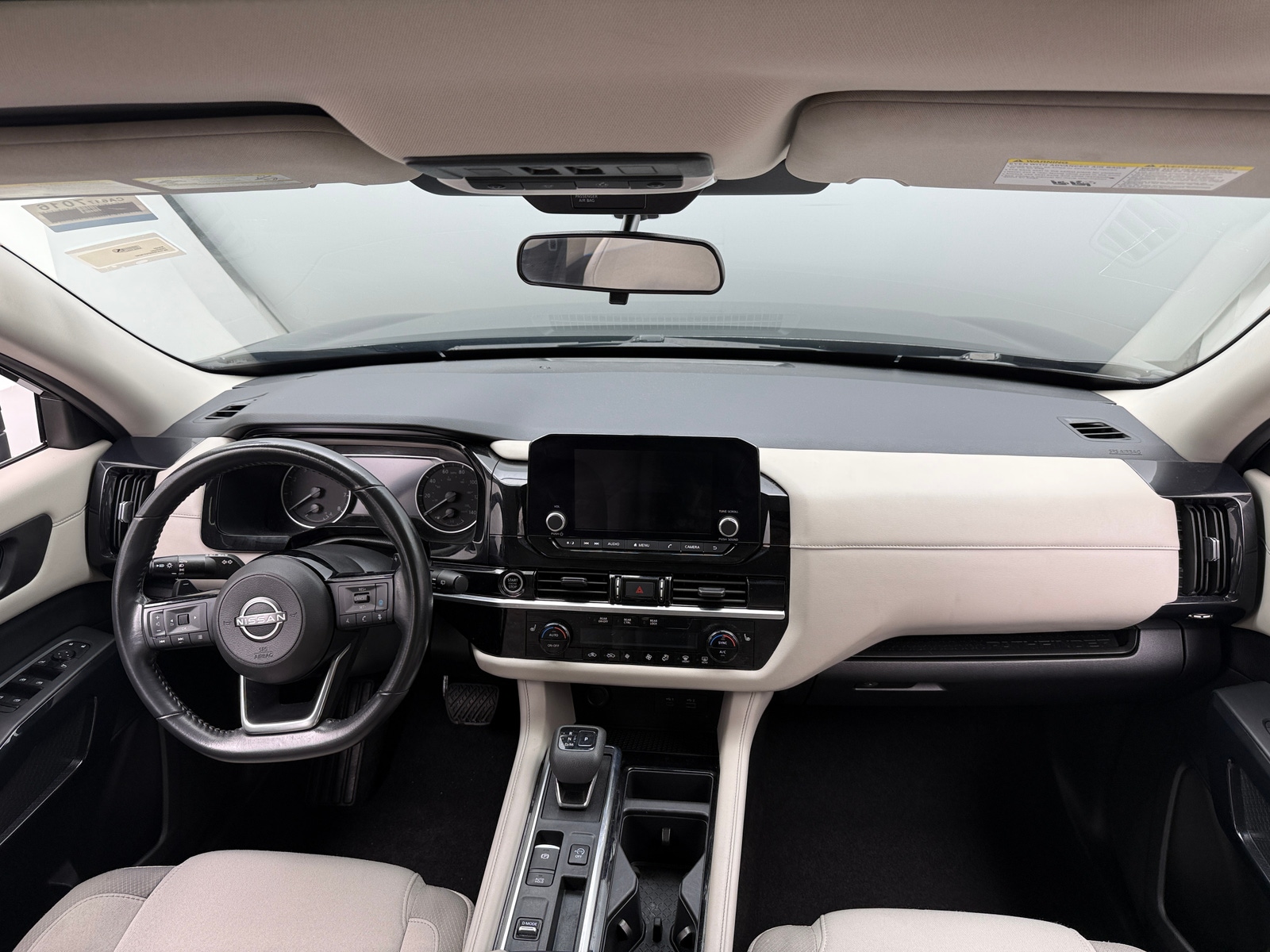 Thumbnail: 2023 Nissan Pathfinder - 3