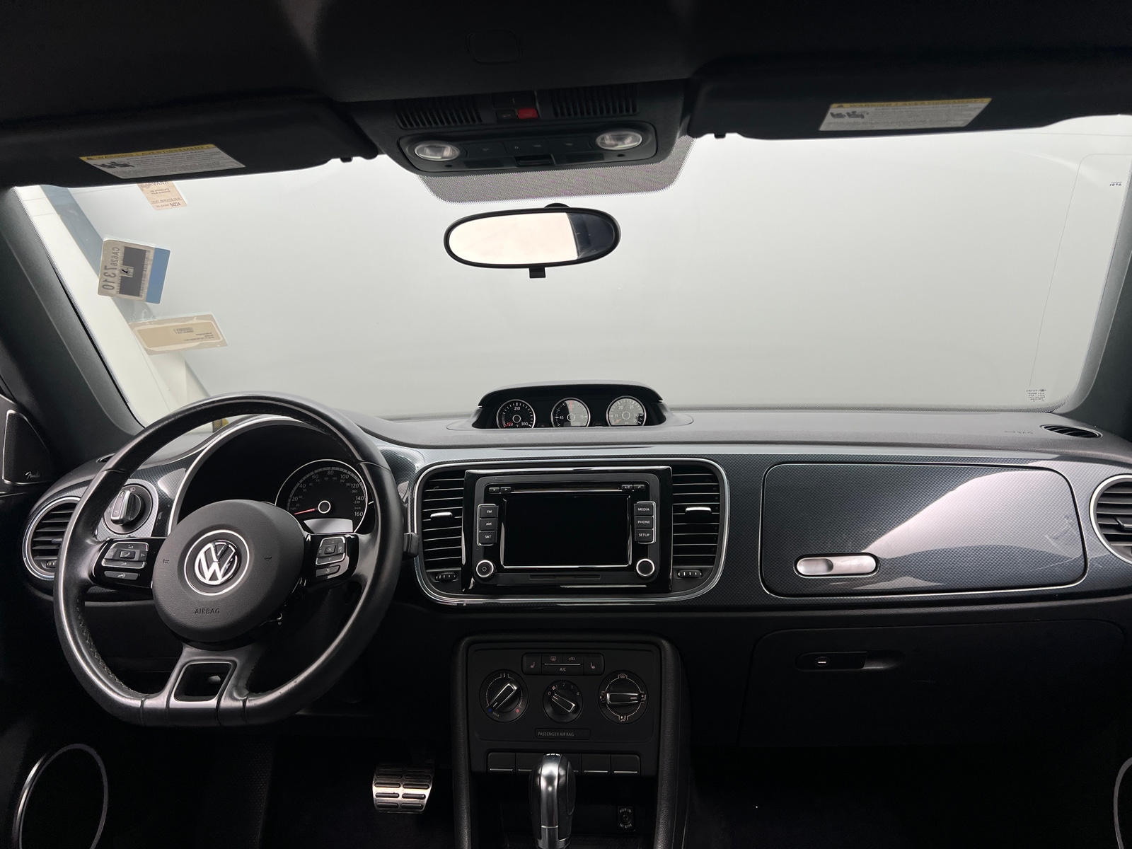Thumbnail: 2014 Volkswagen Beetle - 3