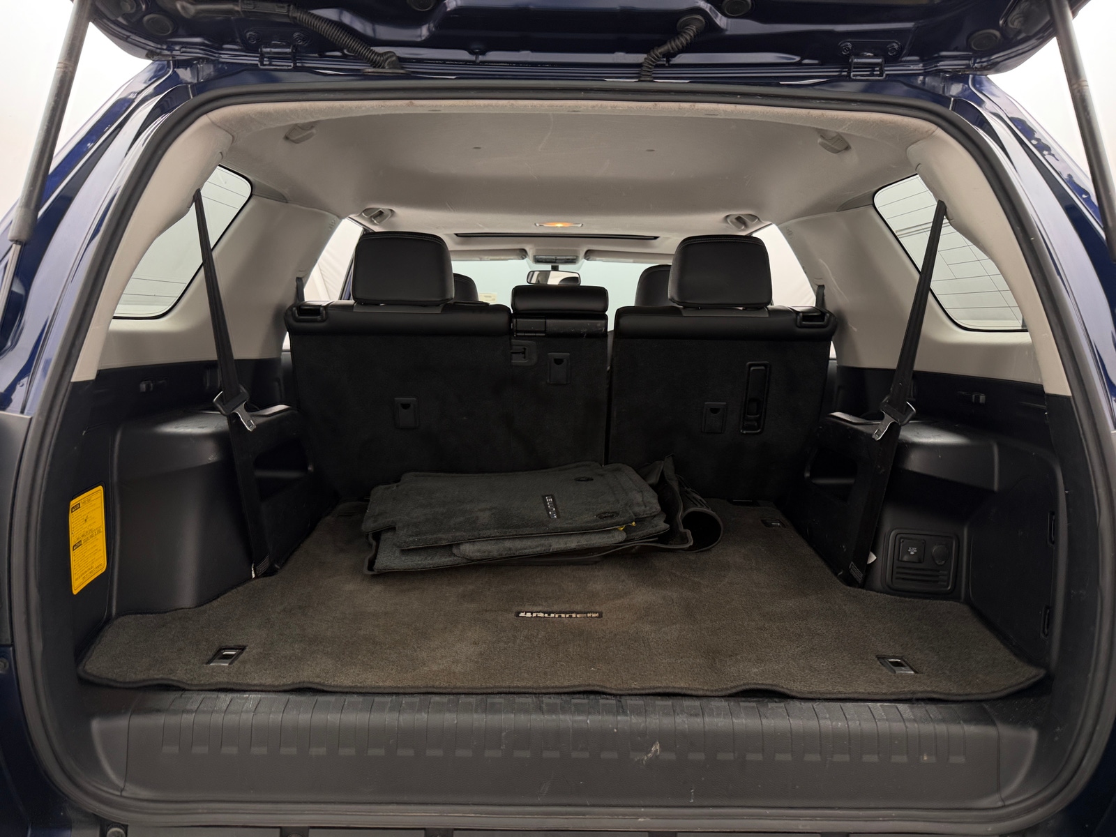 Thumbnail: 2017 Toyota 4Runner - 6