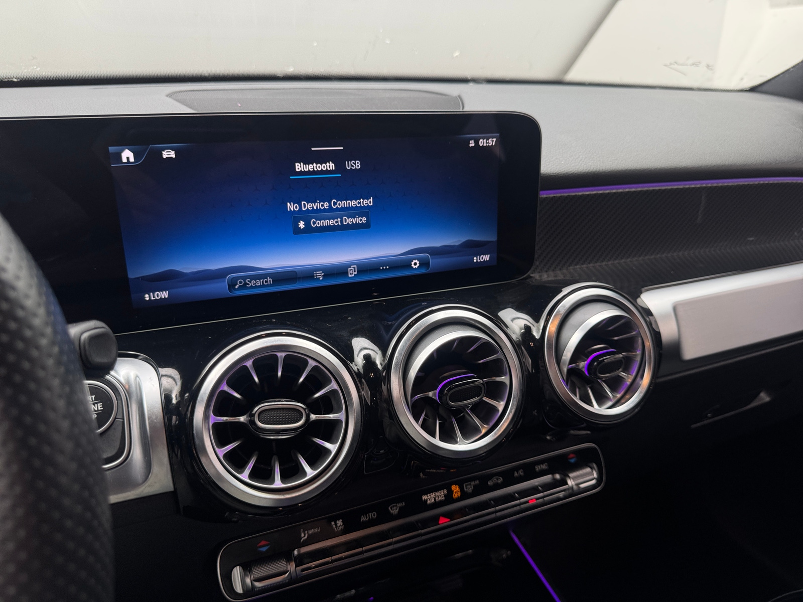 Thumbnail: 2024 Mercedes-Benz GLB - 3