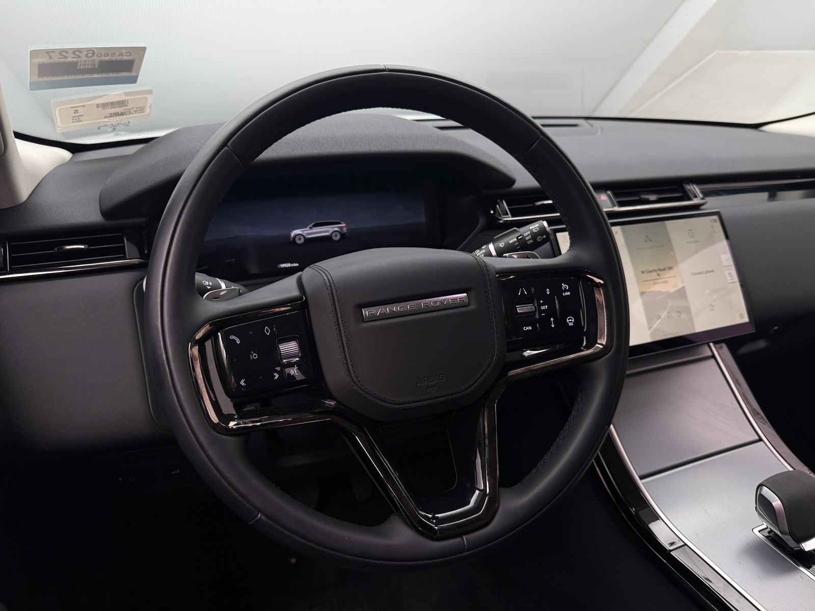 Thumbnail: 2024 Land Rover Range Rover Velar - 4