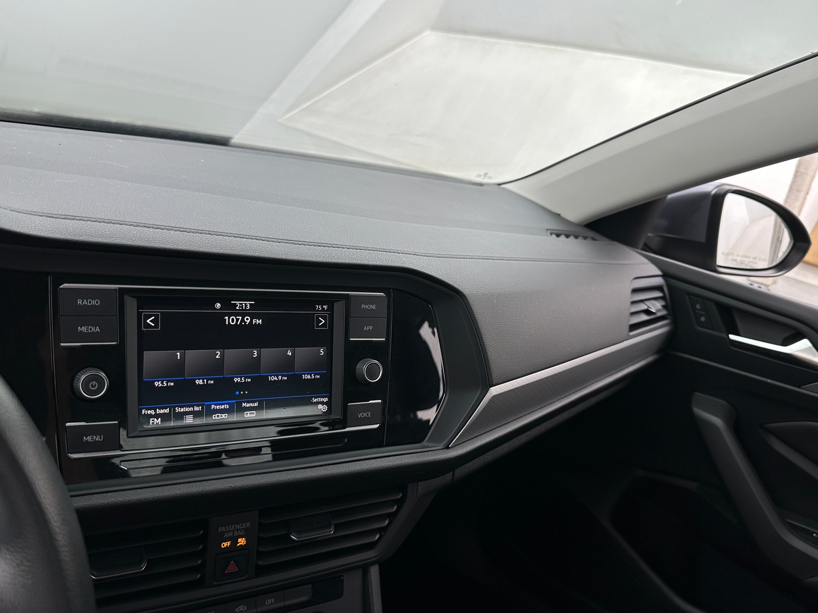Thumbnail: 2020 Volkswagen Jetta - 4