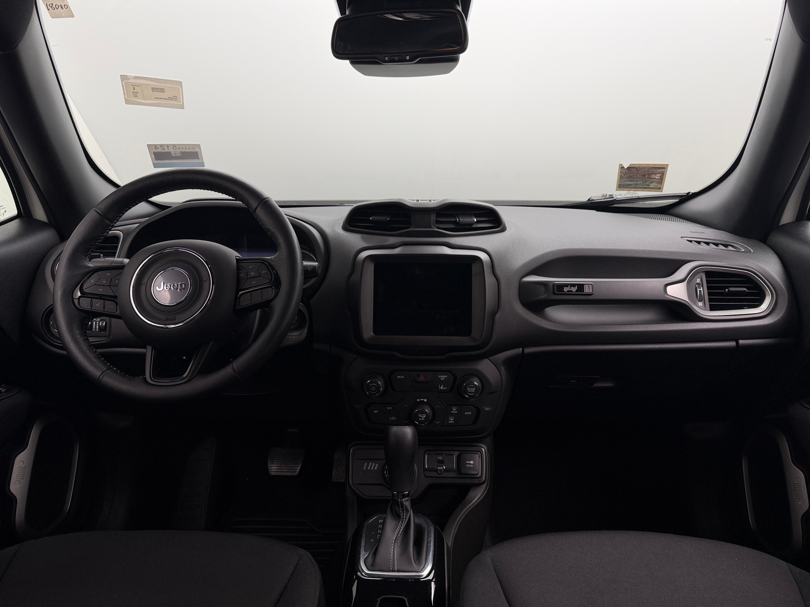 Thumbnail: 2021 Jeep Renegade - 3