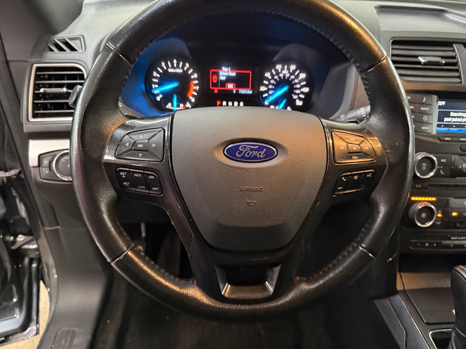 Thumbnail: 2017 Ford Explorer - 5