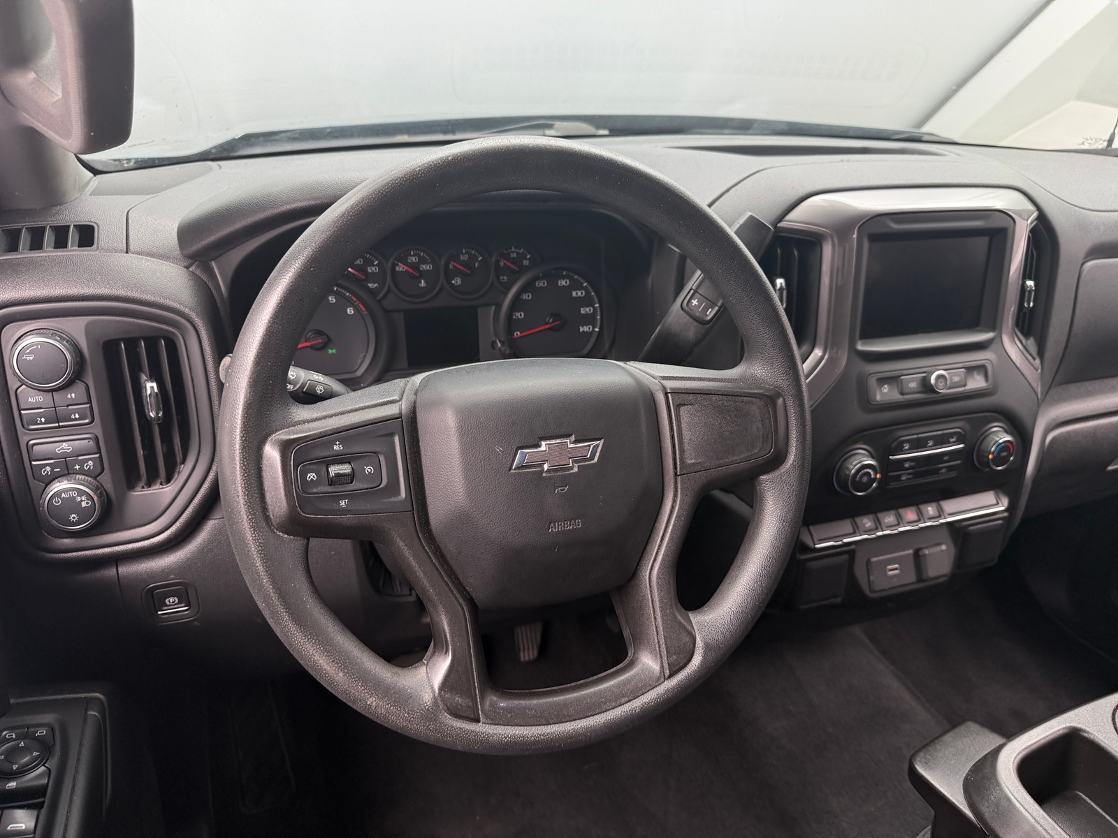 Thumbnail: 2020 Chevrolet Silverado 1500 - 5