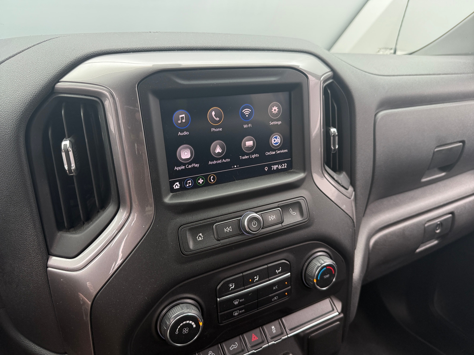 Thumbnail: 2020 Chevrolet Silverado 1500 - 4