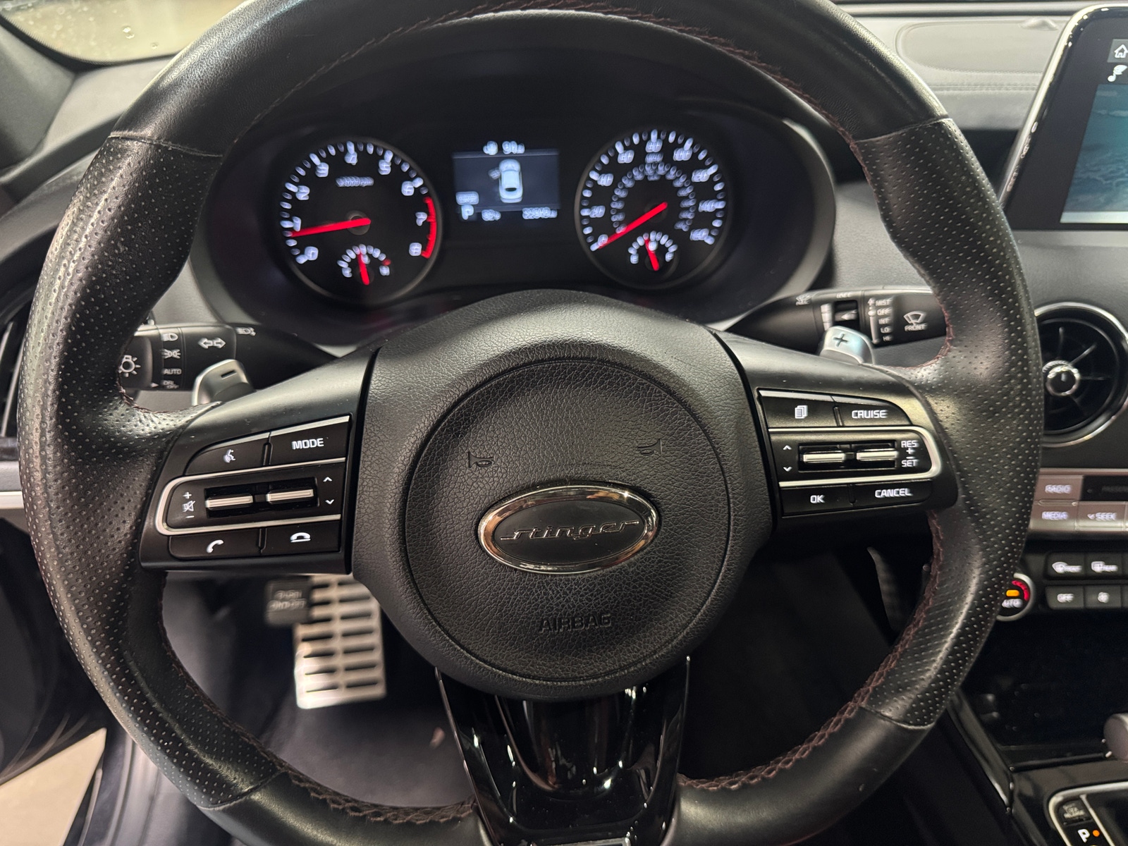 Thumbnail: 2021 Kia Stinger - 4