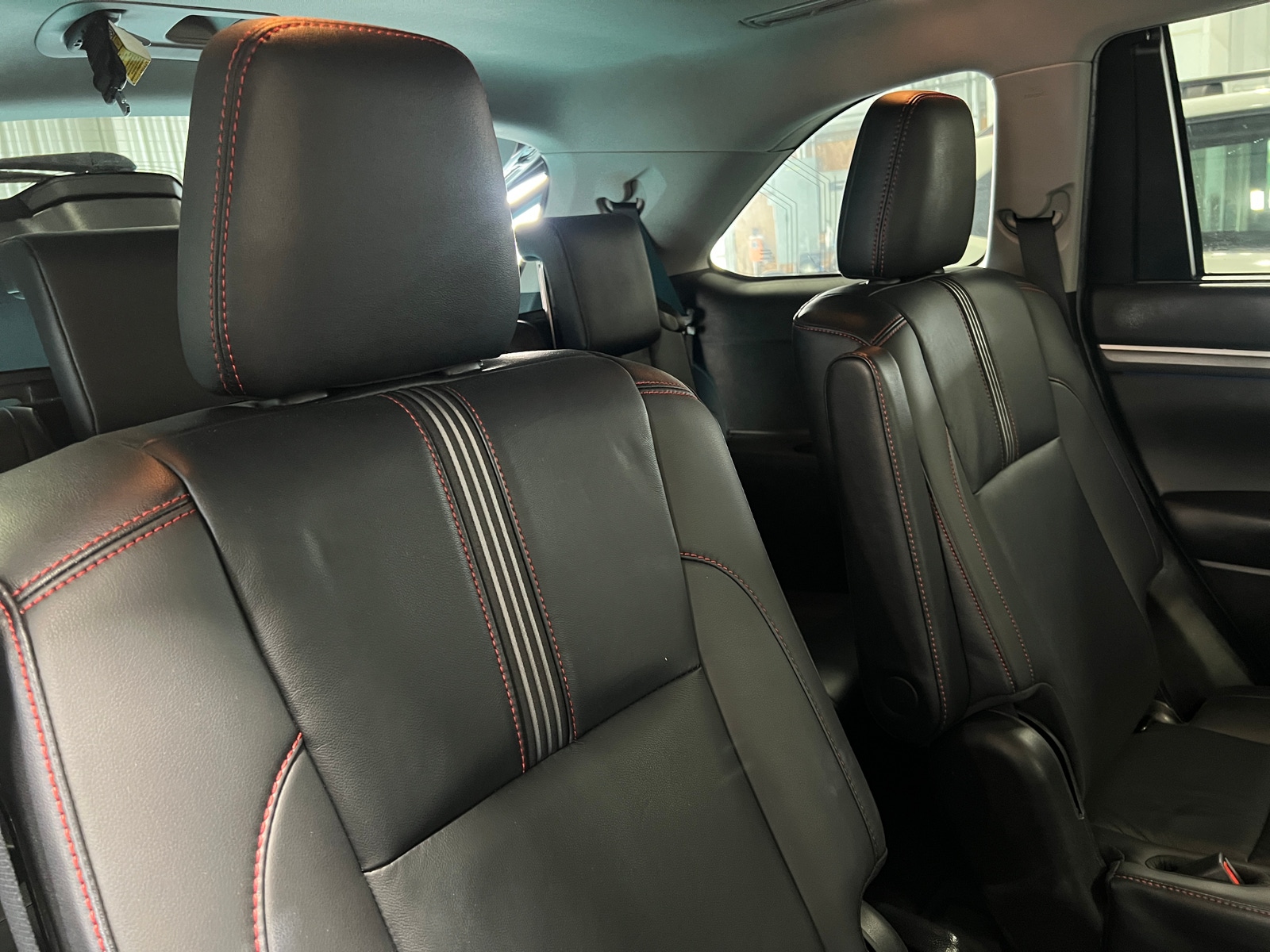 Thumbnail: 2019 Toyota Highlander - 5