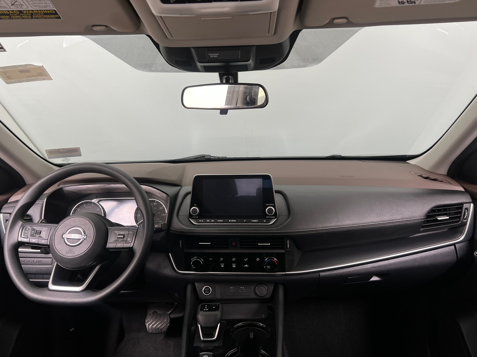 Thumbnail: 2023 Nissan Rogue - 3