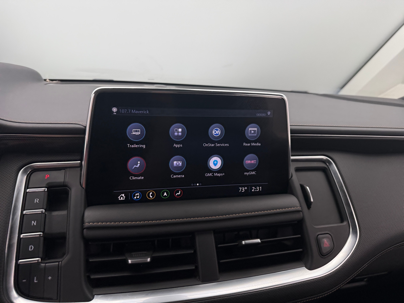 Thumbnail: 2021 GMC Yukon XL - 3