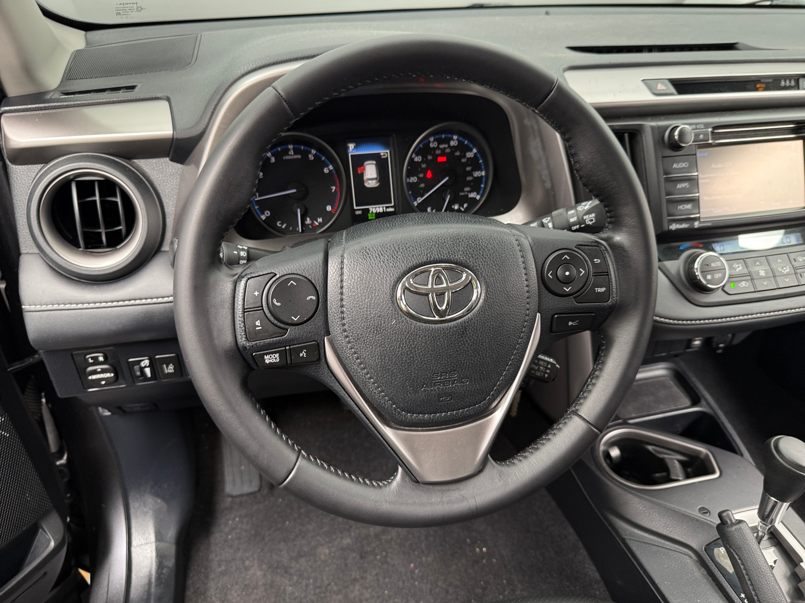 Thumbnail: 2017 Toyota RAV4 - 5