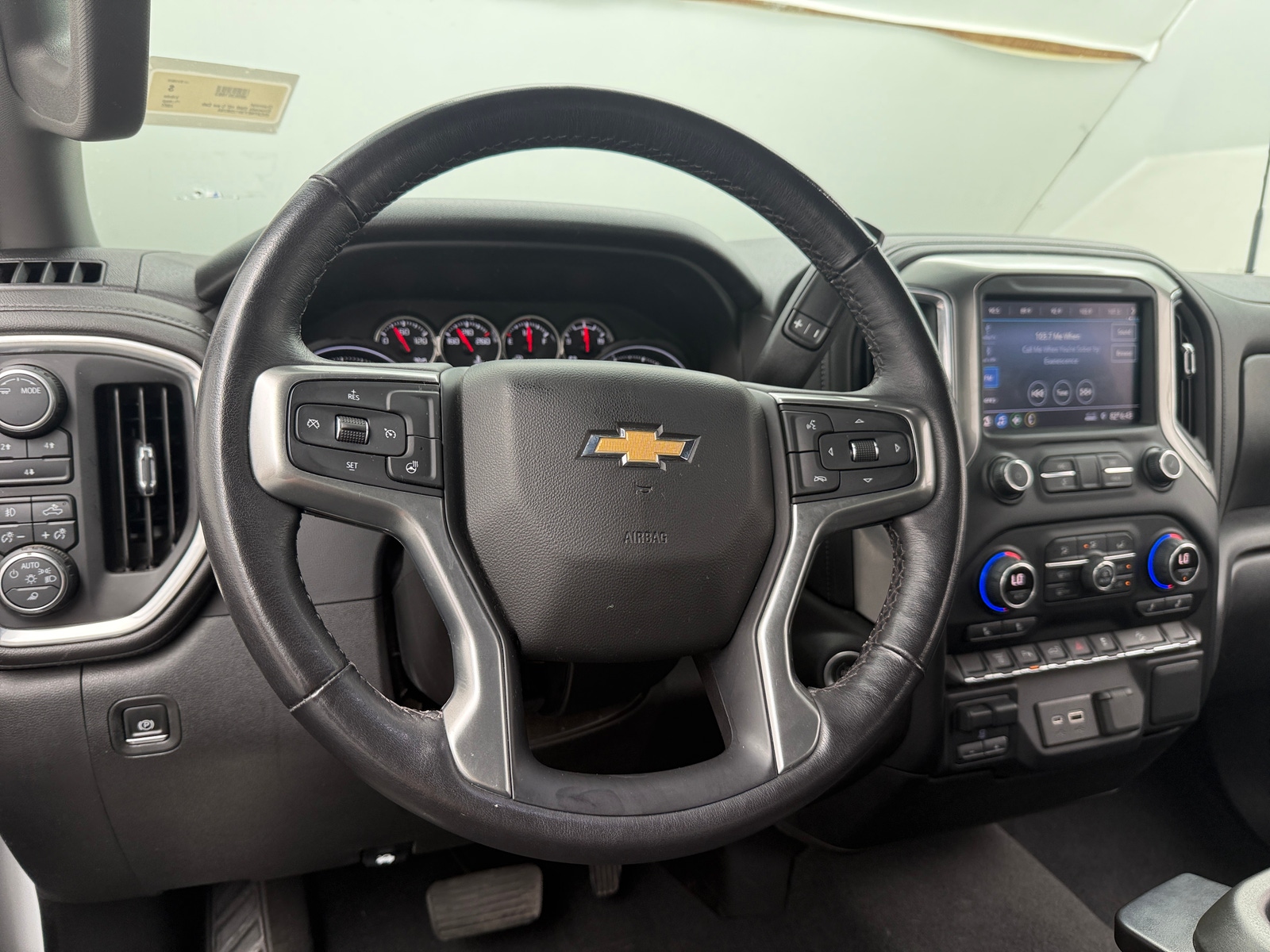 Thumbnail: 2022 Chevrolet Silverado 2500 - 5