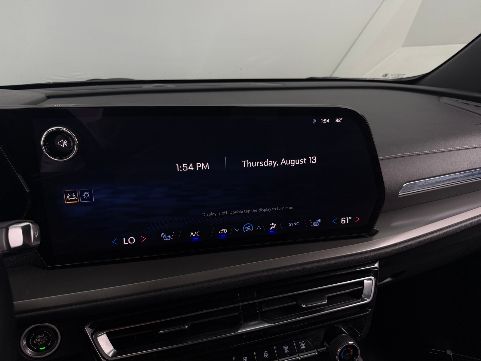Thumbnail: 2026 Chevrolet Traverse - 4