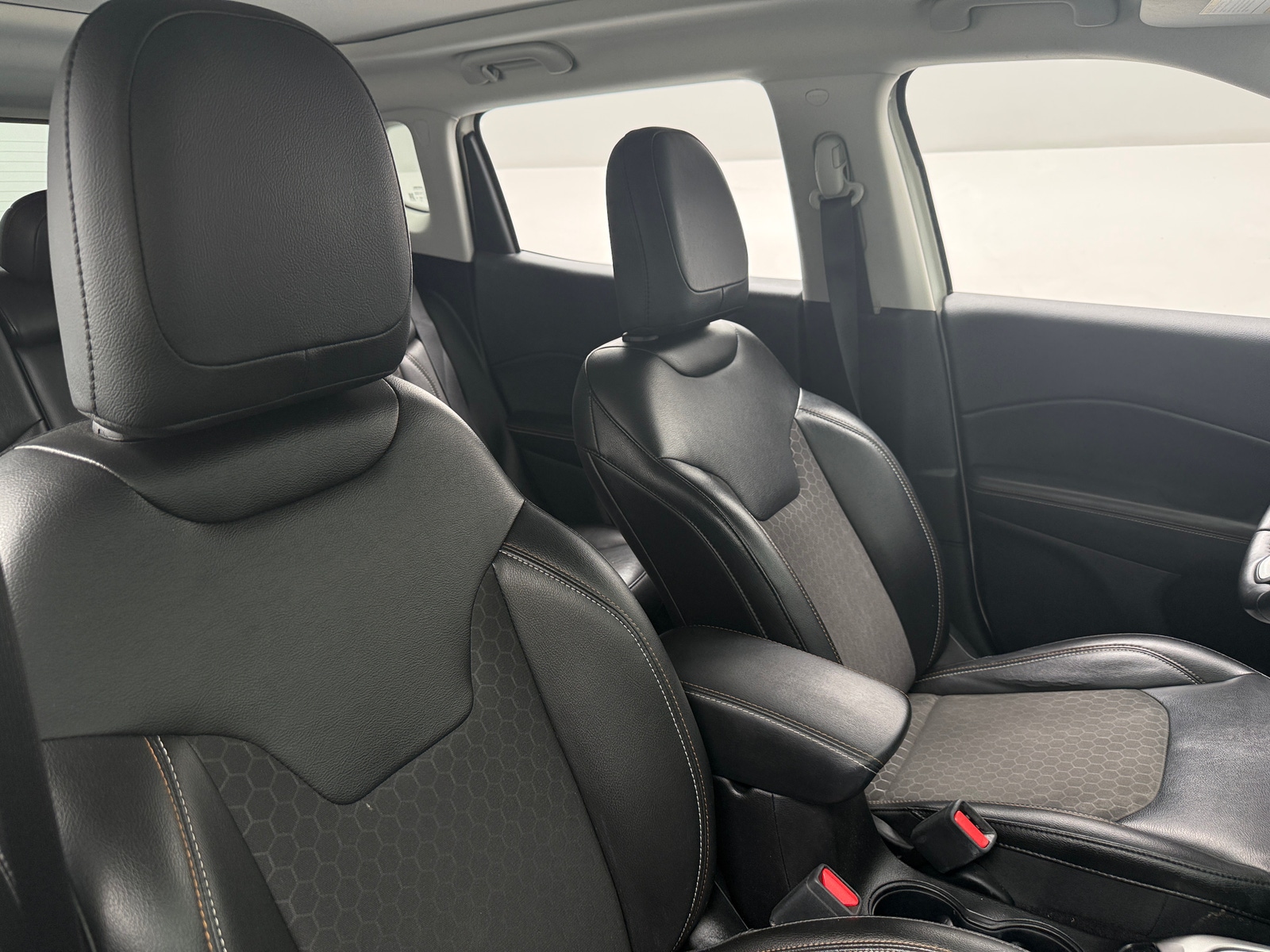 Thumbnail: 2020 Jeep Compass - 2