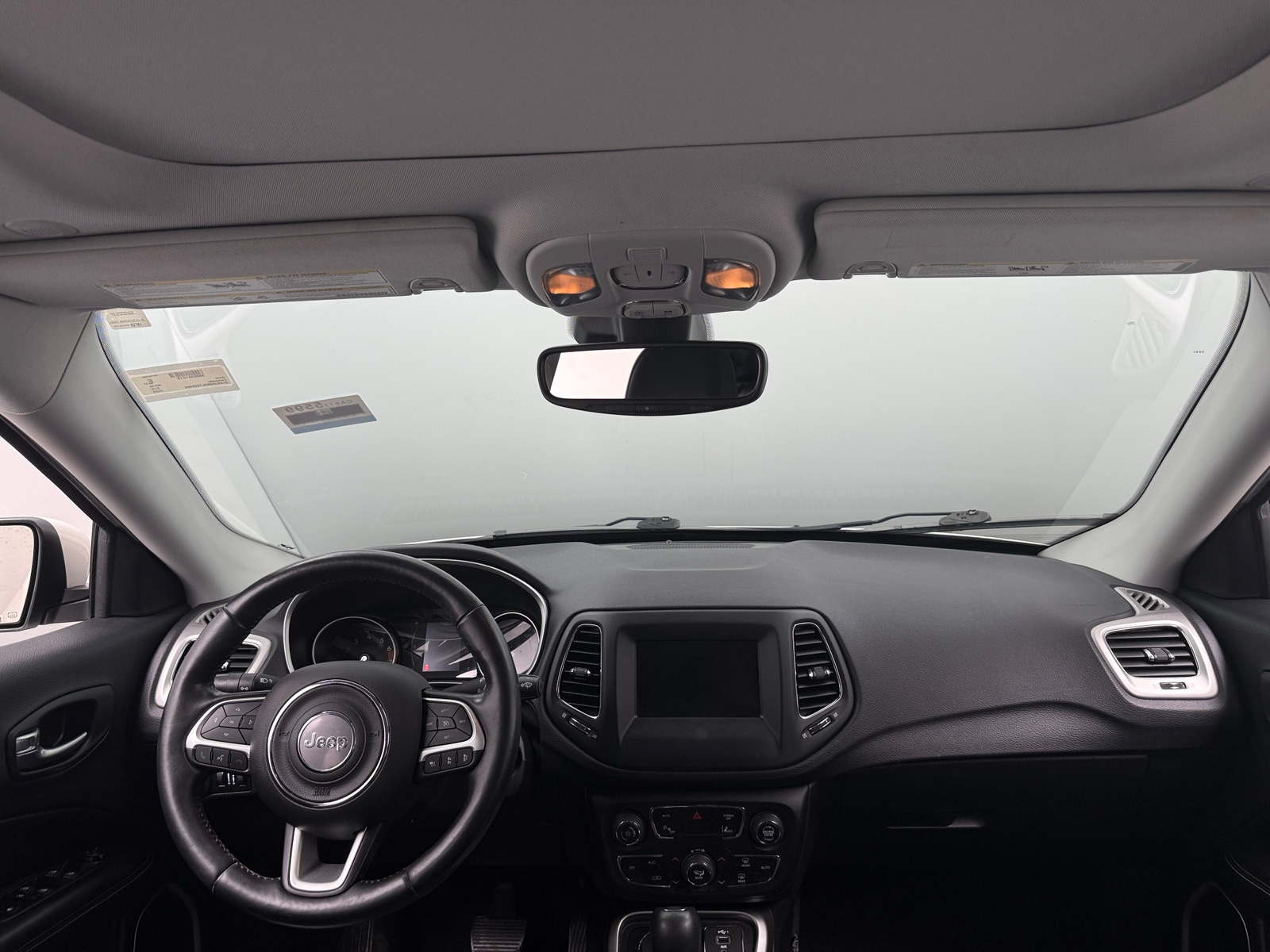 Thumbnail: 2020 Jeep Compass - 3