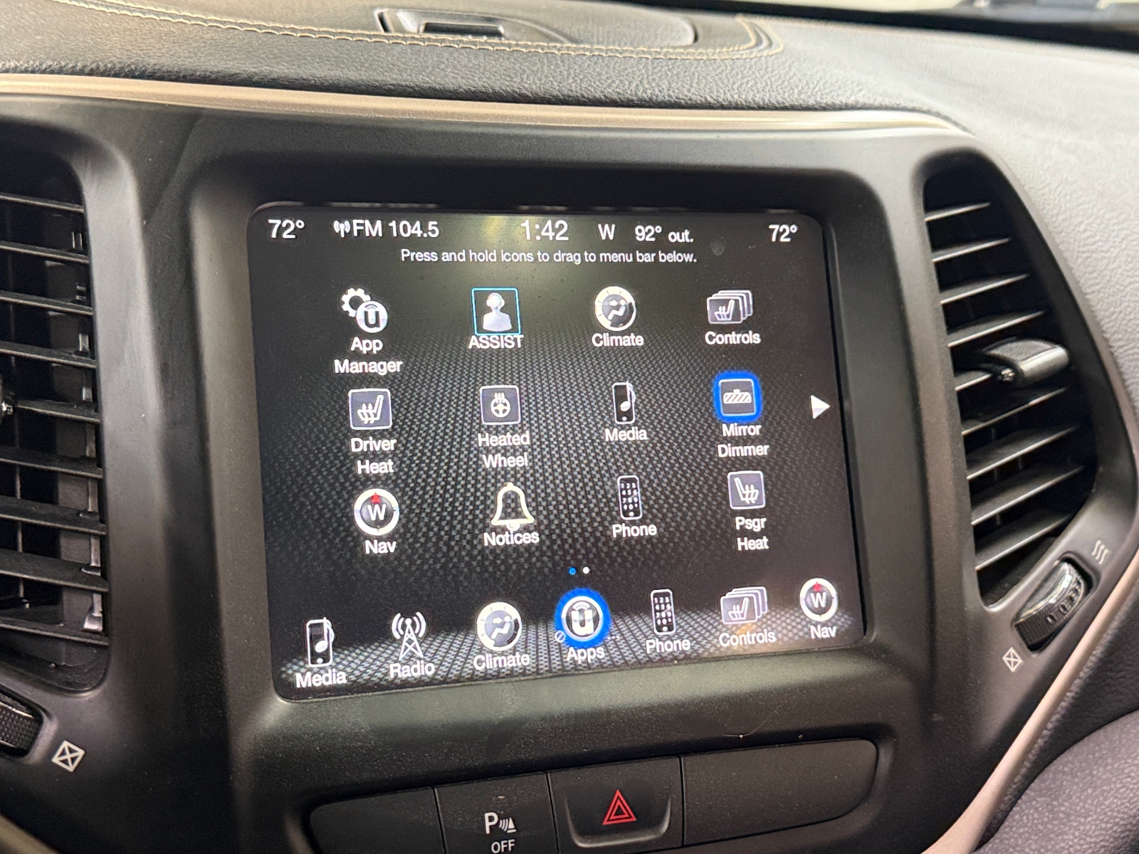 Thumbnail: 2016 Jeep Cherokee - 3