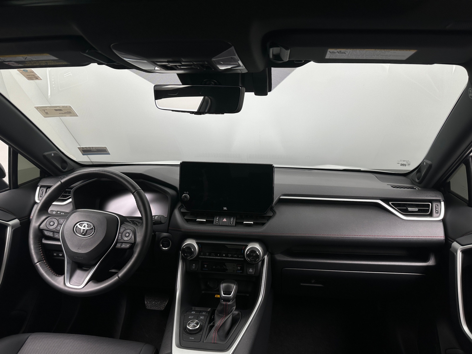 Thumbnail: 2024 Toyota RAV4 - 2