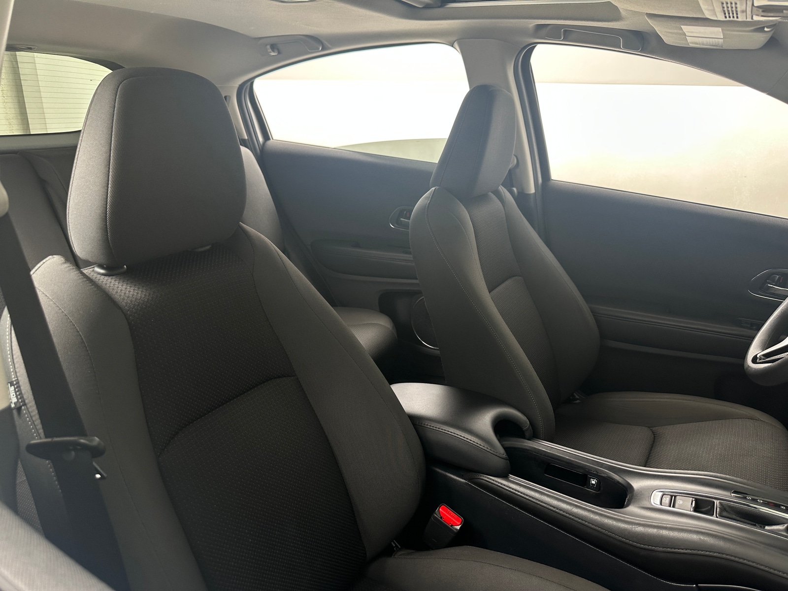 Thumbnail: 2022 Honda HR-V - 2