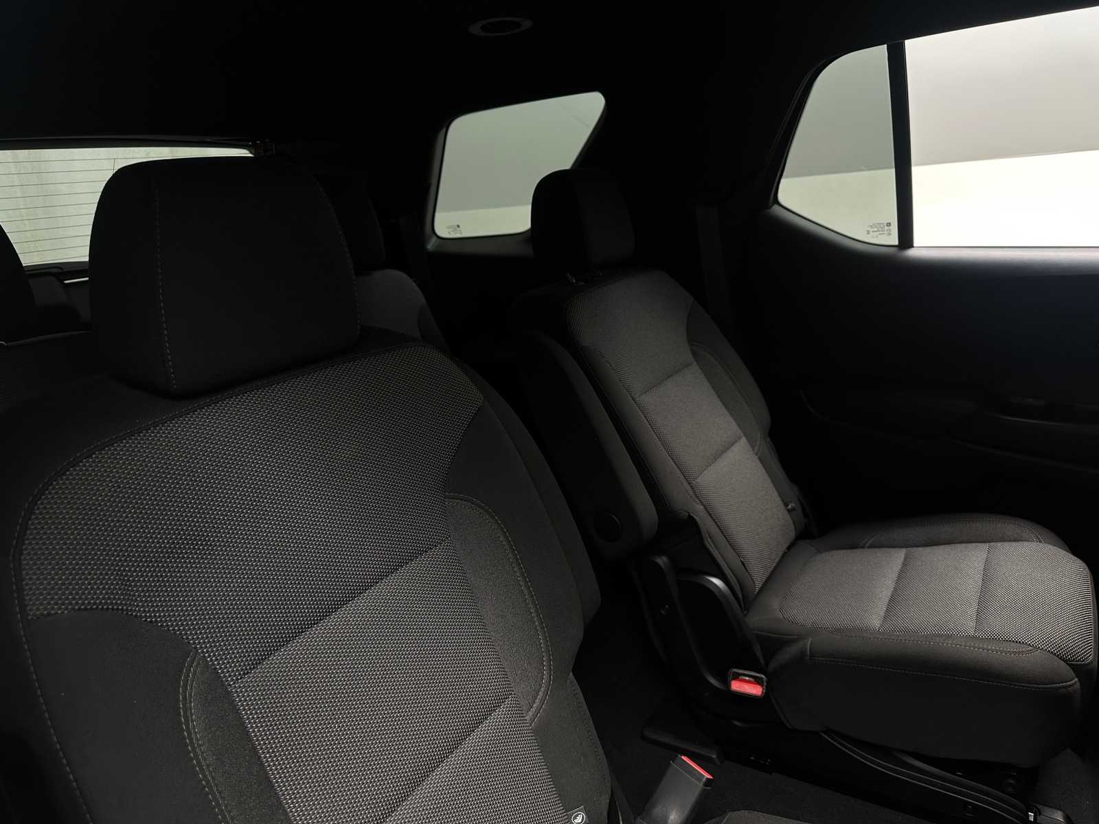 Thumbnail: 2023 Chevrolet Traverse - 6